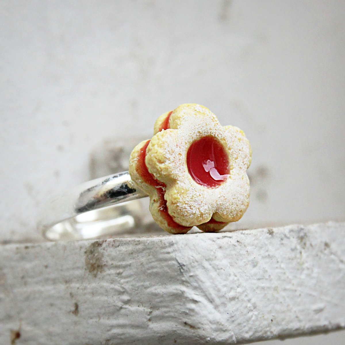 Linecká kytička prstýnek