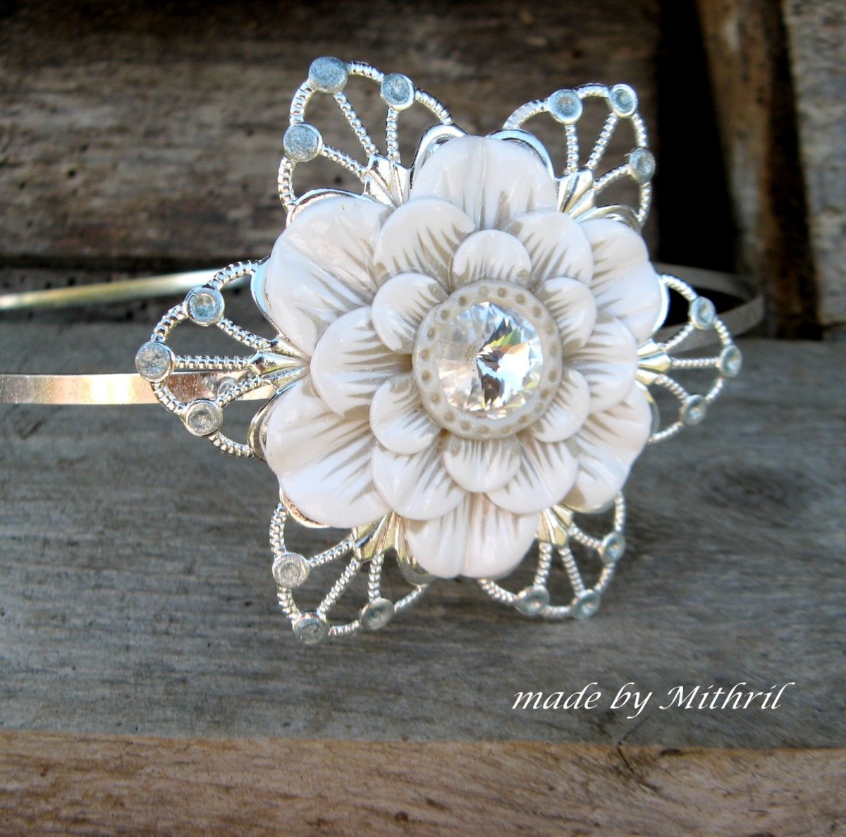 Čelenka nejen pro nevěstu