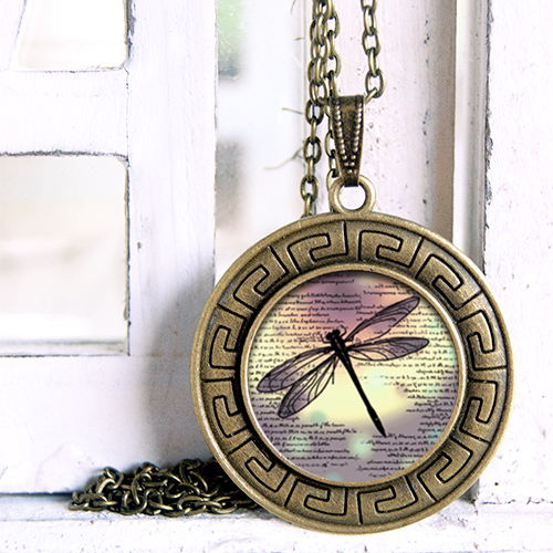 Vážka -  Ozdobný přívěsek na krk 