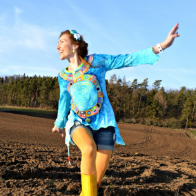 Vesele do první jarní brázdy...