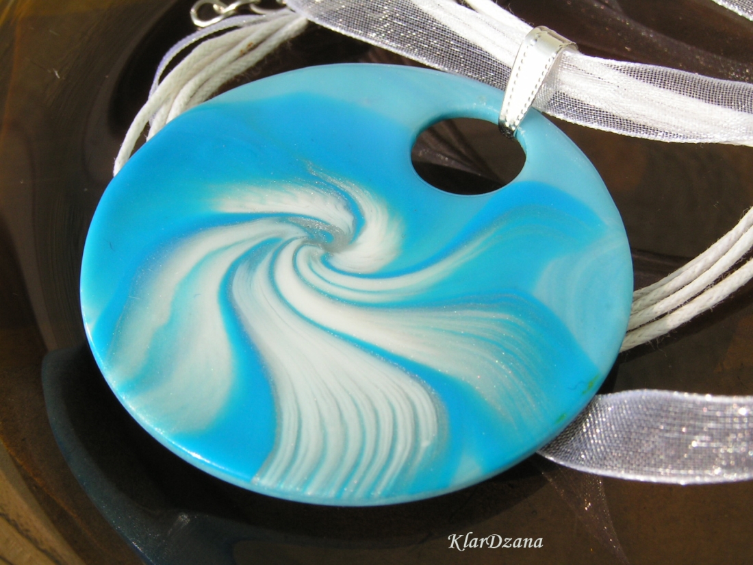 Přívěsek Maria kolečko