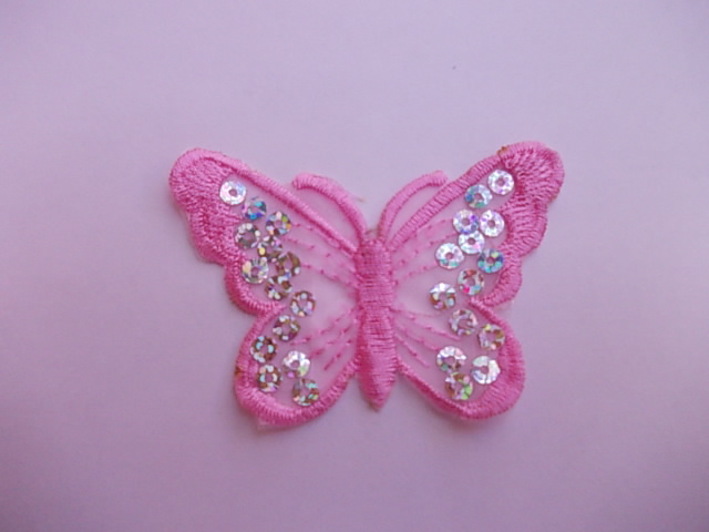 Nažehlovačka - motýl 