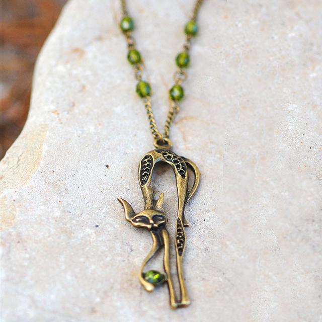 Avantgardní siamka olivově zelená