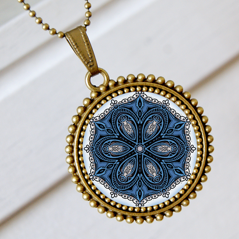 Get blue  - Ozdobný přívěsek na krk 