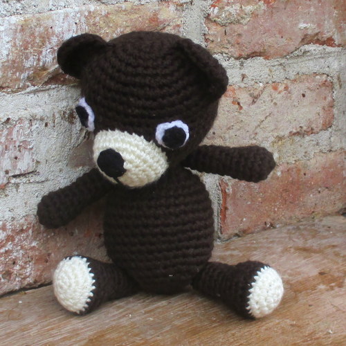 Medvěd tmavěhnědý