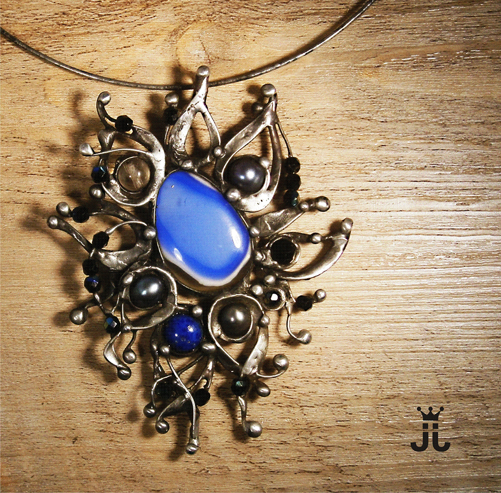 THE DANCE OF BLOSSOM - noční květ