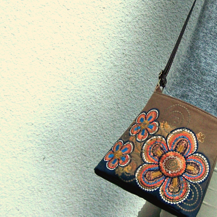 Kabelka malá - Indiánie