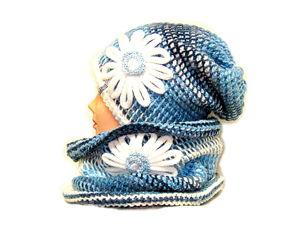 SOUPRAVA ČEPICE A NÁKRČNÍKU S APLIKACÍ