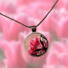 Náhrdelník Motýl v tulipánech