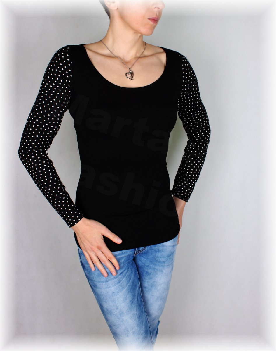 Triko s drobnými puntíky  vz.355