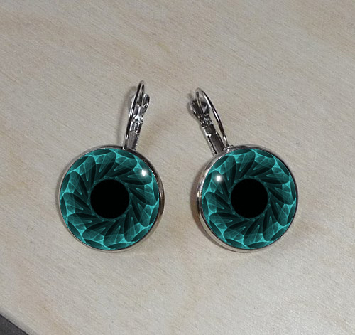 Náušnice z pryskyřice