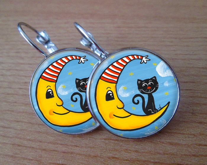 MALOVANÉ VISACÍ NÁUŠNICE - Při měsíčku