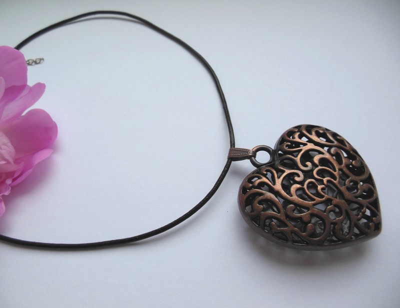 Náhrdelník velké srdce staroměď