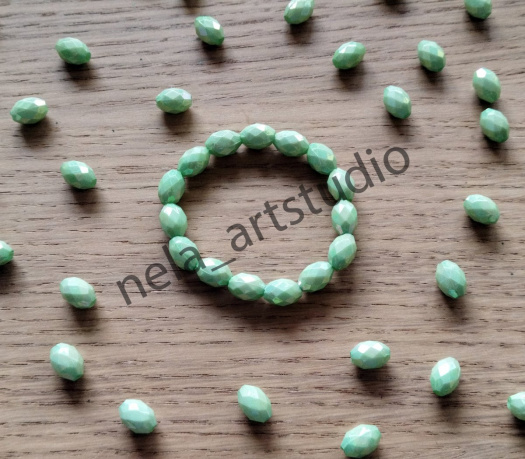 Náramek ovál zelený