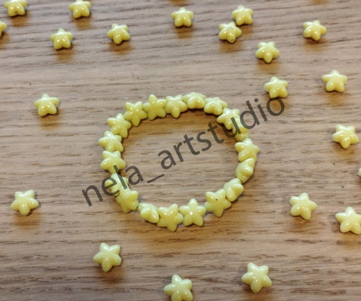 Náramek hvězda žlutý