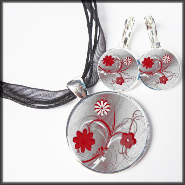 Sada červeno-šedé kvítí