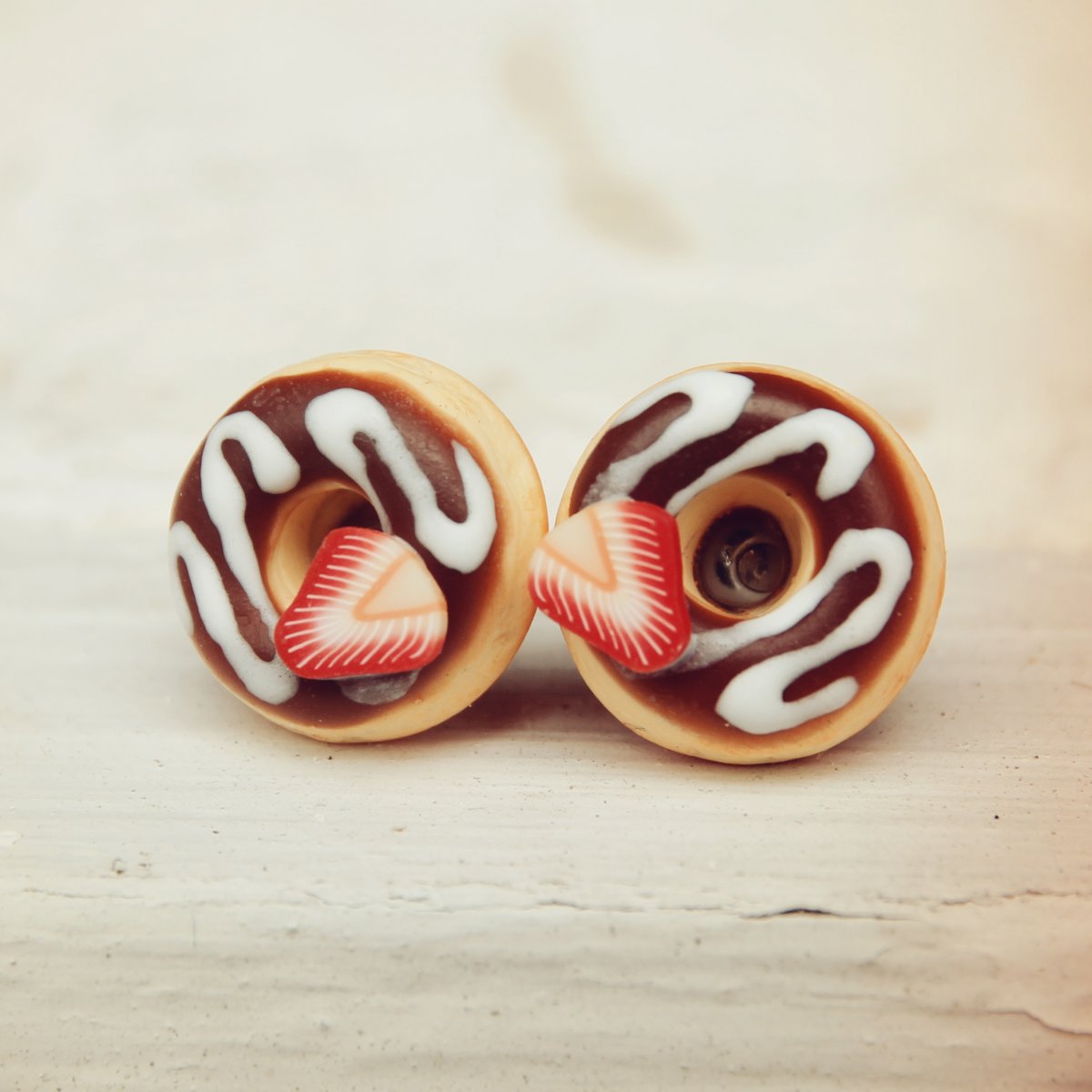 Donuty s jahůdkami pecky