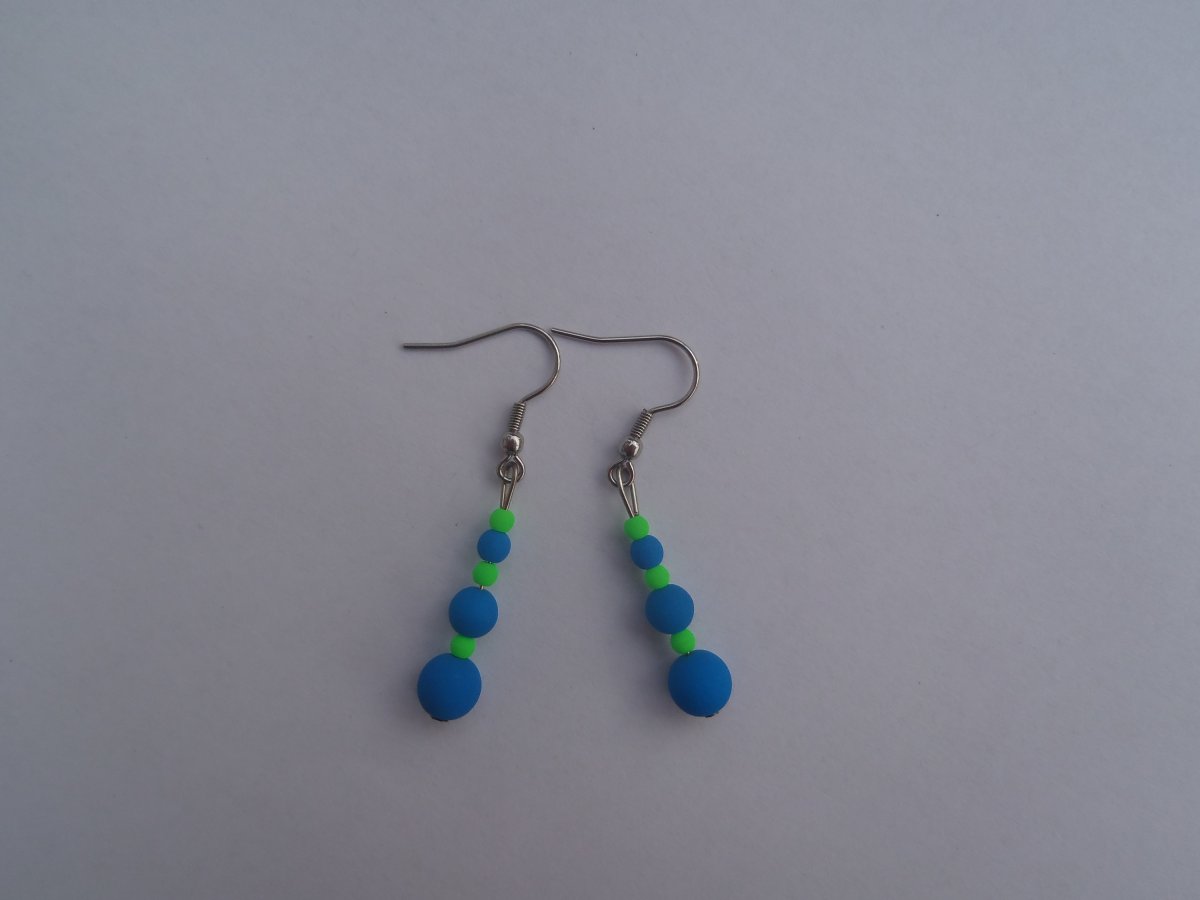 neonky modro-zelené