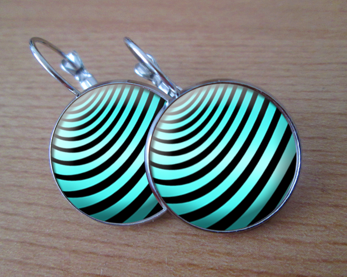 COOL VISACÍ NÁUŠNICE - Nepřehlédnutelné