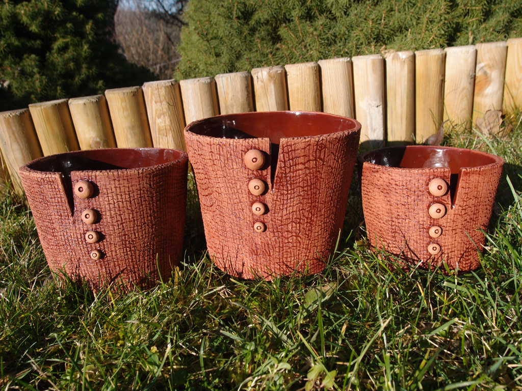 Sada -tři květináče