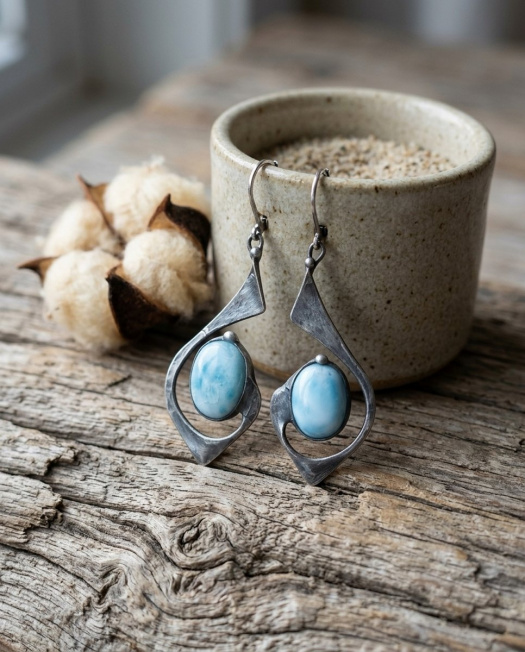 Larimar II