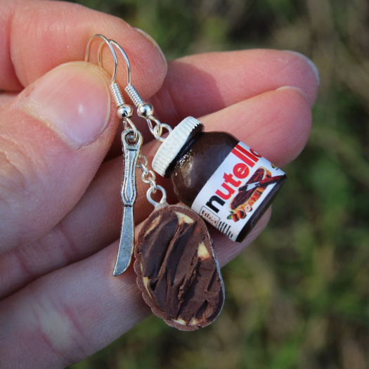 Nutella s chlebem, náušnice