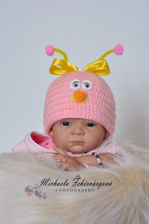 Háčkovaná čepička "brouček"