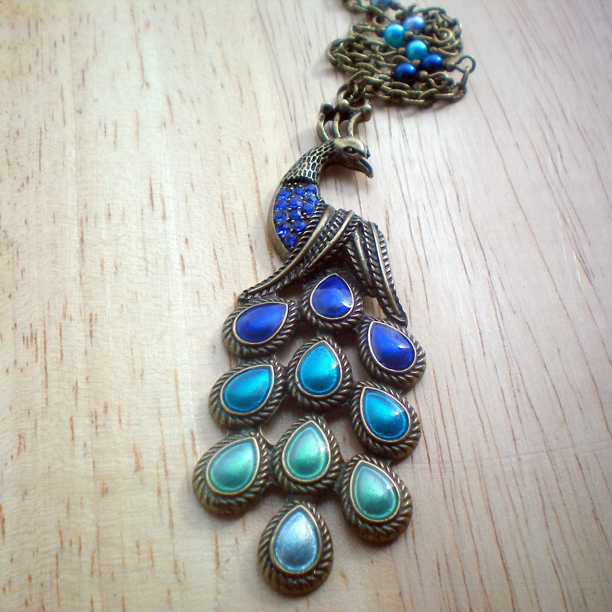 Pyšný jako páv  - náhrdelník