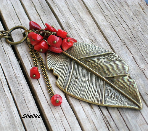 Náhrdelník ,,list s korálem,,