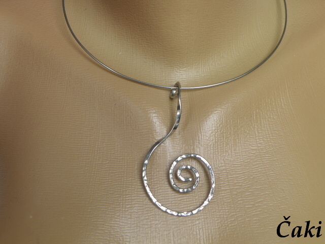 Kovaná spirála z nerezu