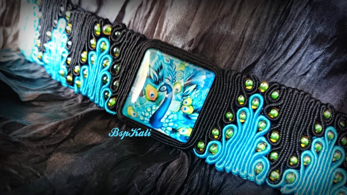 V zámecké zahradě