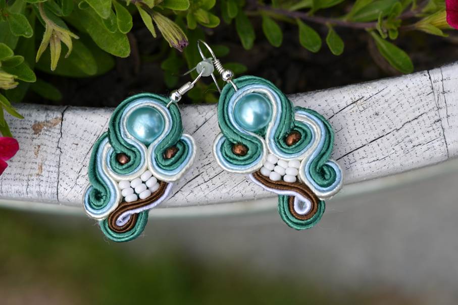 Sutaškové náušničky