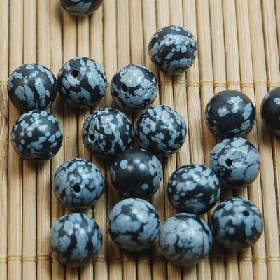 Obsidian korálky 0,6 cm - 10 ks