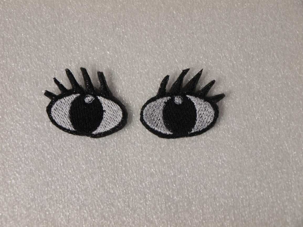 Vyšívané oči s řasami 3x3cm 1 pár