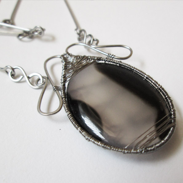 Opletený popletený achát