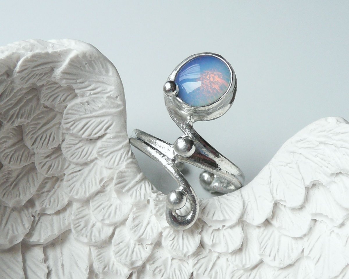 Elisabeth .. ( opalit )