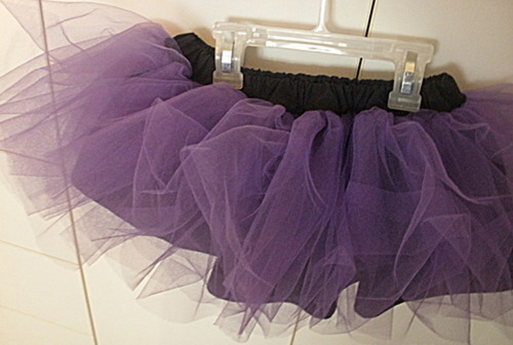 tutu tylová sukýnka borůvka podšitá černou