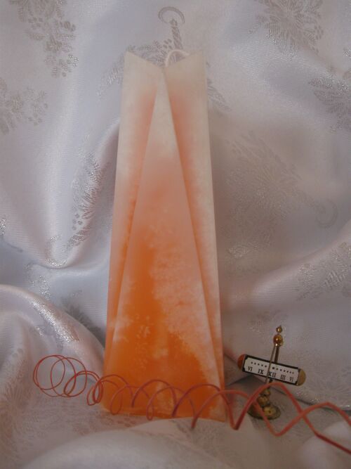 Oranžový triangl - svíčka