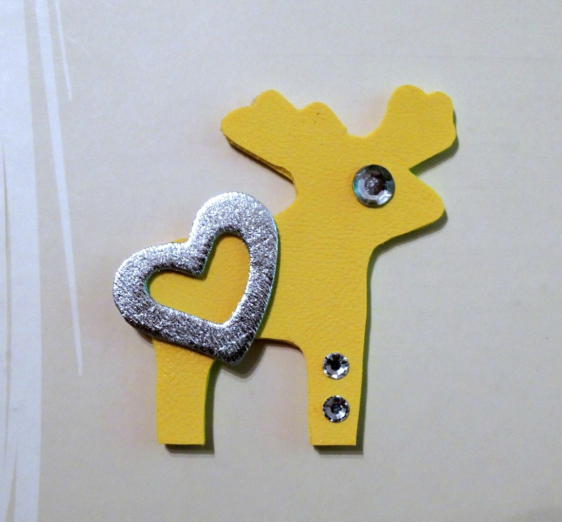 sobí brož koženková