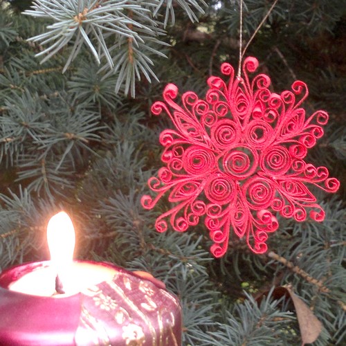 Vánoční quilling ozdoby 2ks