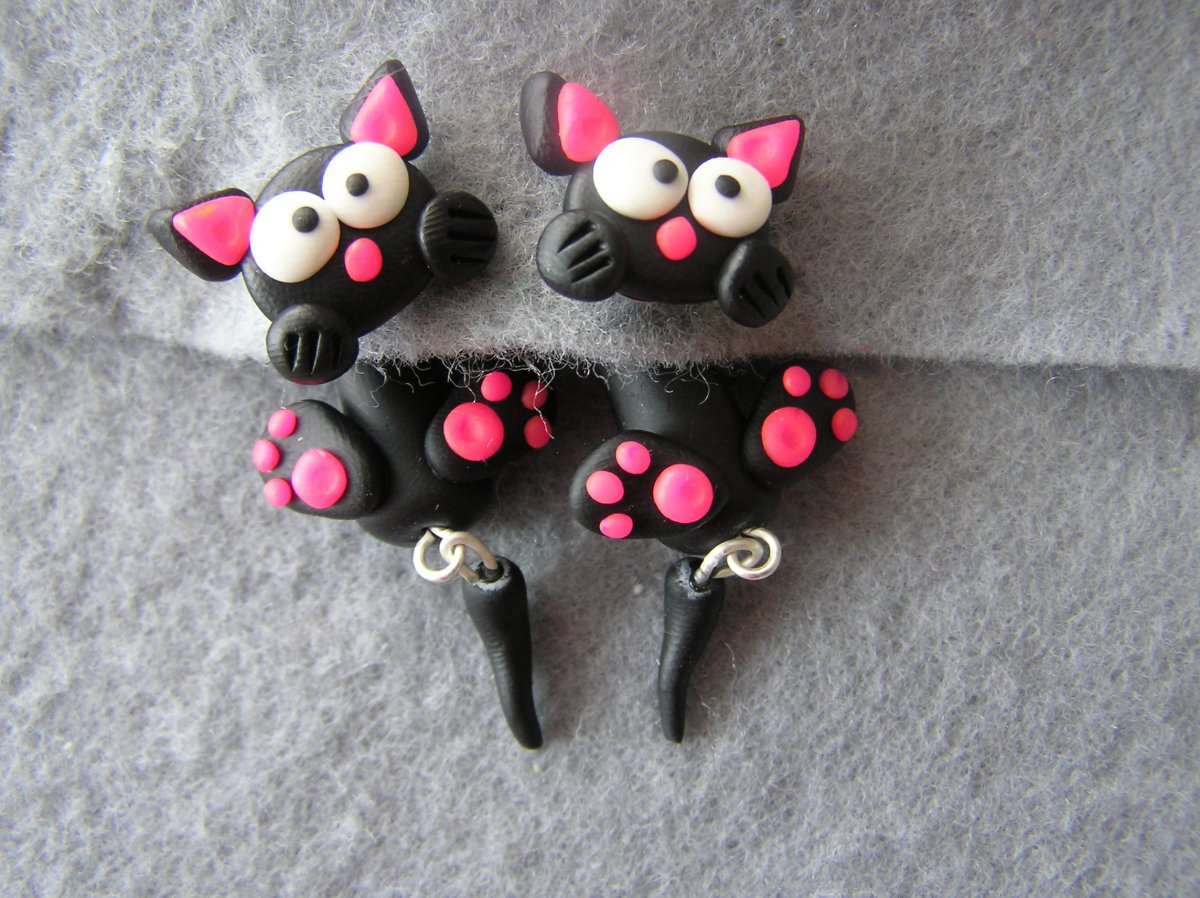 Kočičky - neonově růžová ouška