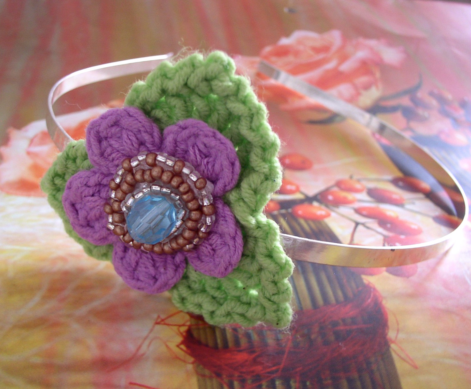 Čelenka... Rozkvetlý trojlístek