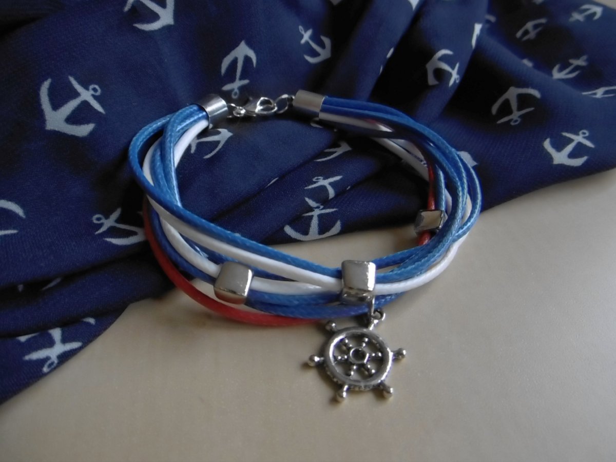 Náramek - vzhůru na moře