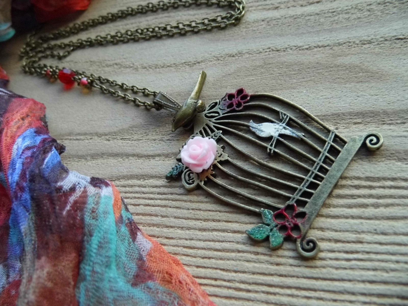 Náhrdelník klec s ptáčky