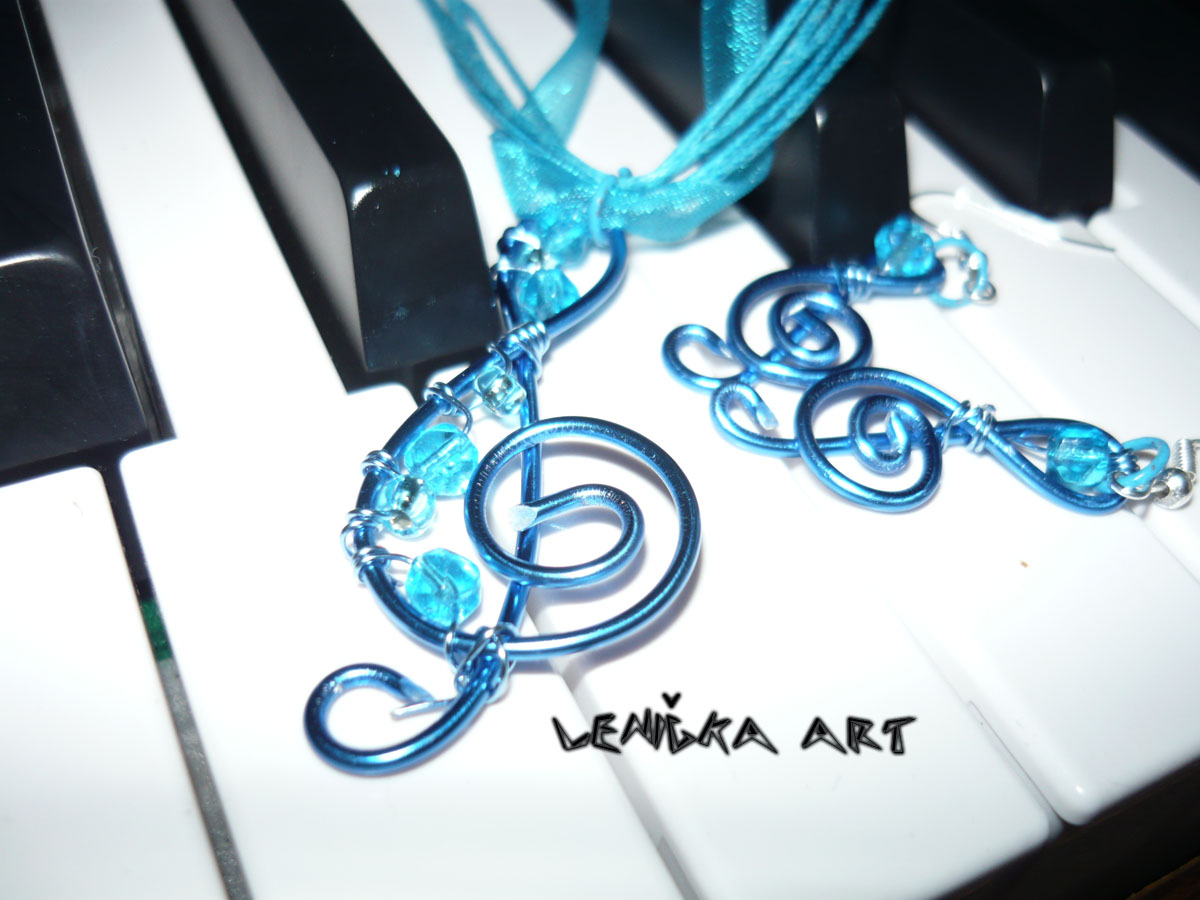 Modré houslové klíče