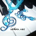 Modré houslové klíče