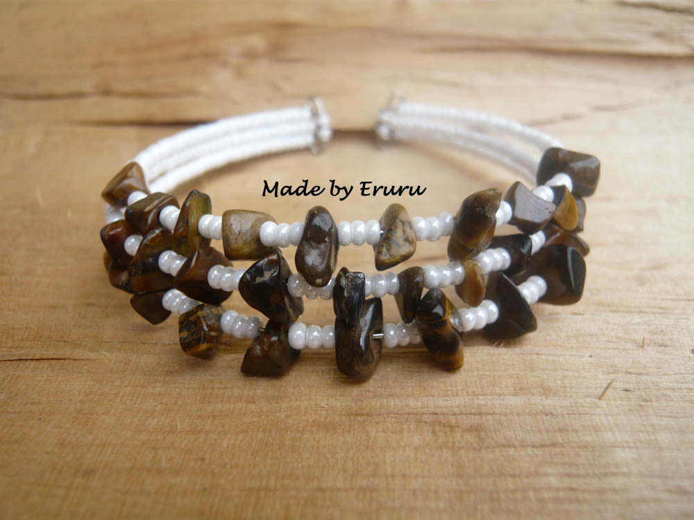 Náramek ,, Tygří oči ''