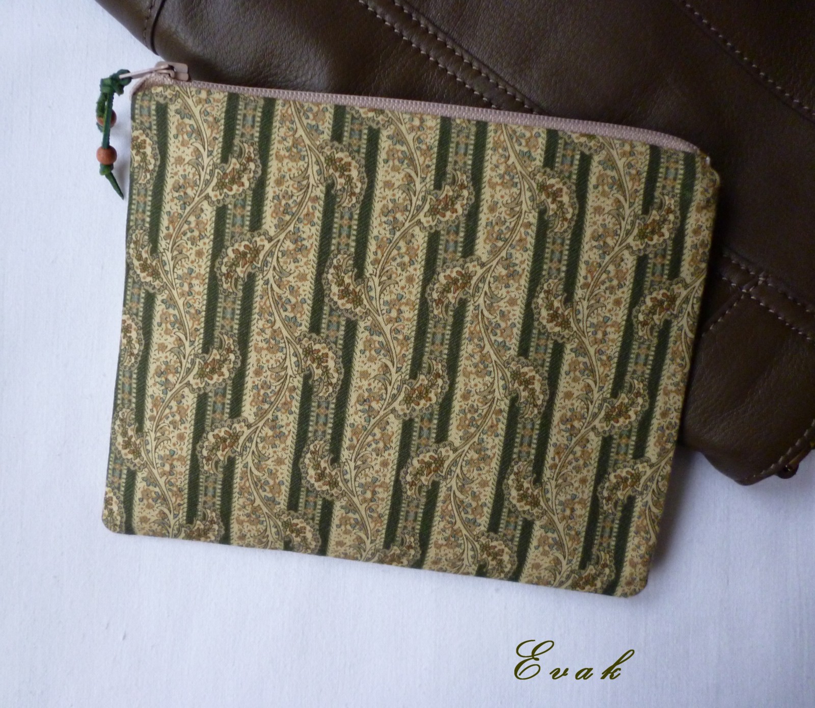Náznak kašmíru - taštička do kabelky
