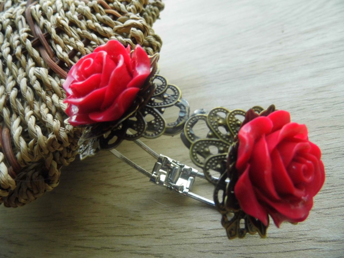 náramek - rudé růže