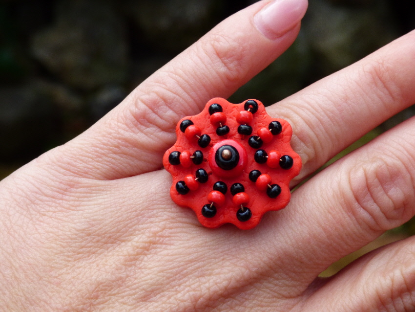 karkulka červená ... prsten